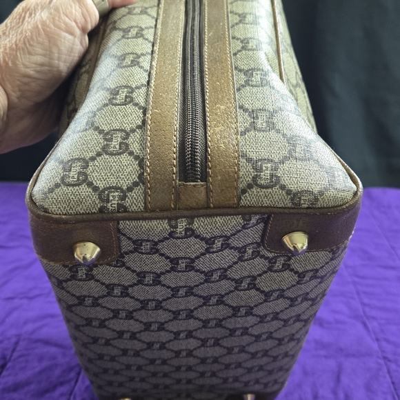 EUC AUTHENTIC VINTAGE GUCCI PLUS 2- WAY HANDBAG - Picture 4 of 9